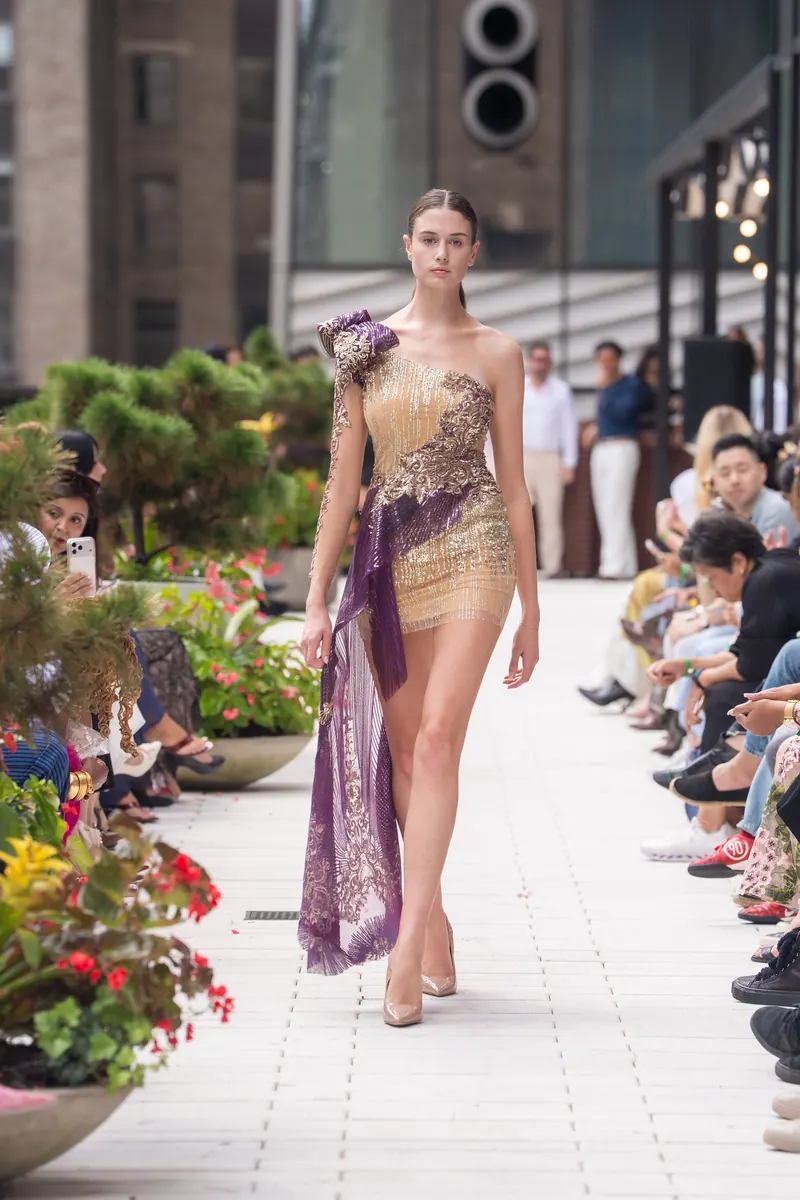 New York Fashion Week 2026, look 2: Gold and amethyst on the runway
